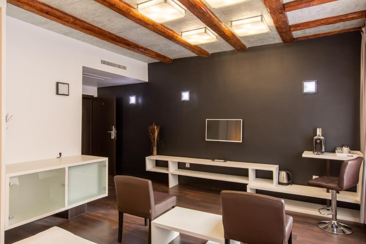 סיביו Vendi Grand Square Residence מראה חיצוני תמונה