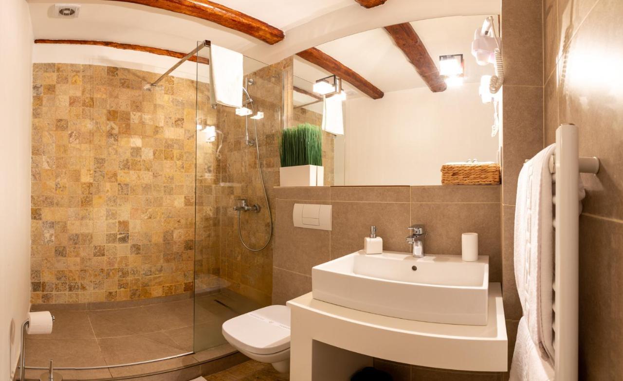 סיביו Vendi Grand Square Residence מראה חיצוני תמונה
